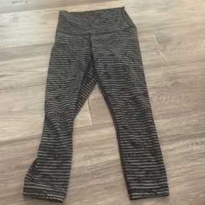 lululemon leggings, size small
